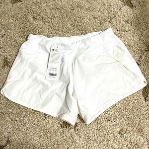 Lululemon Dupe shorts